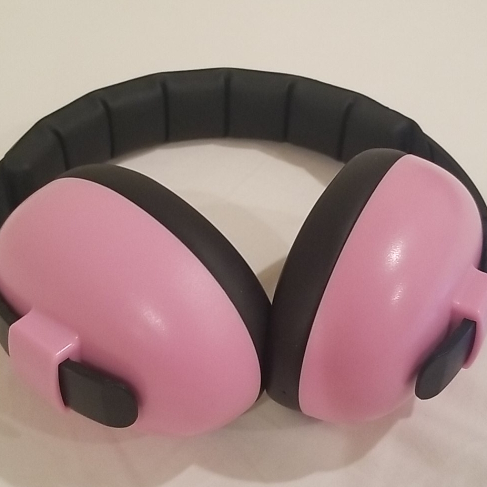 Baby Banz Earmuffs for Noise Reduction in Pink